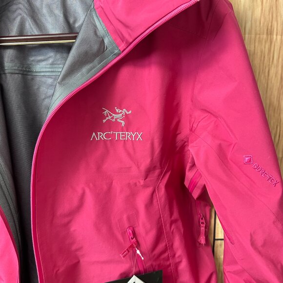 Arcteryx Hooded Jacket/Windbreaker, Size L - Picture 3 of 6
